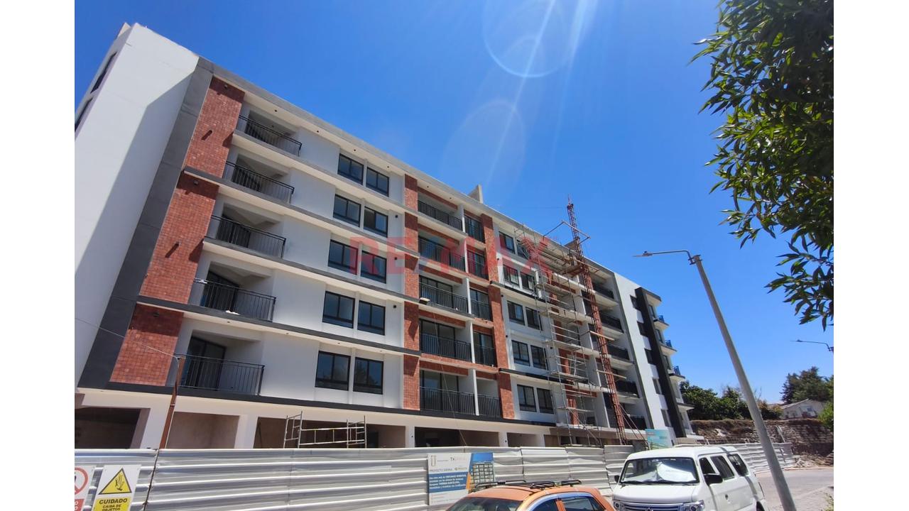 Venta De Departamentos-Urbanizacion Privada En Cayma — foto 1