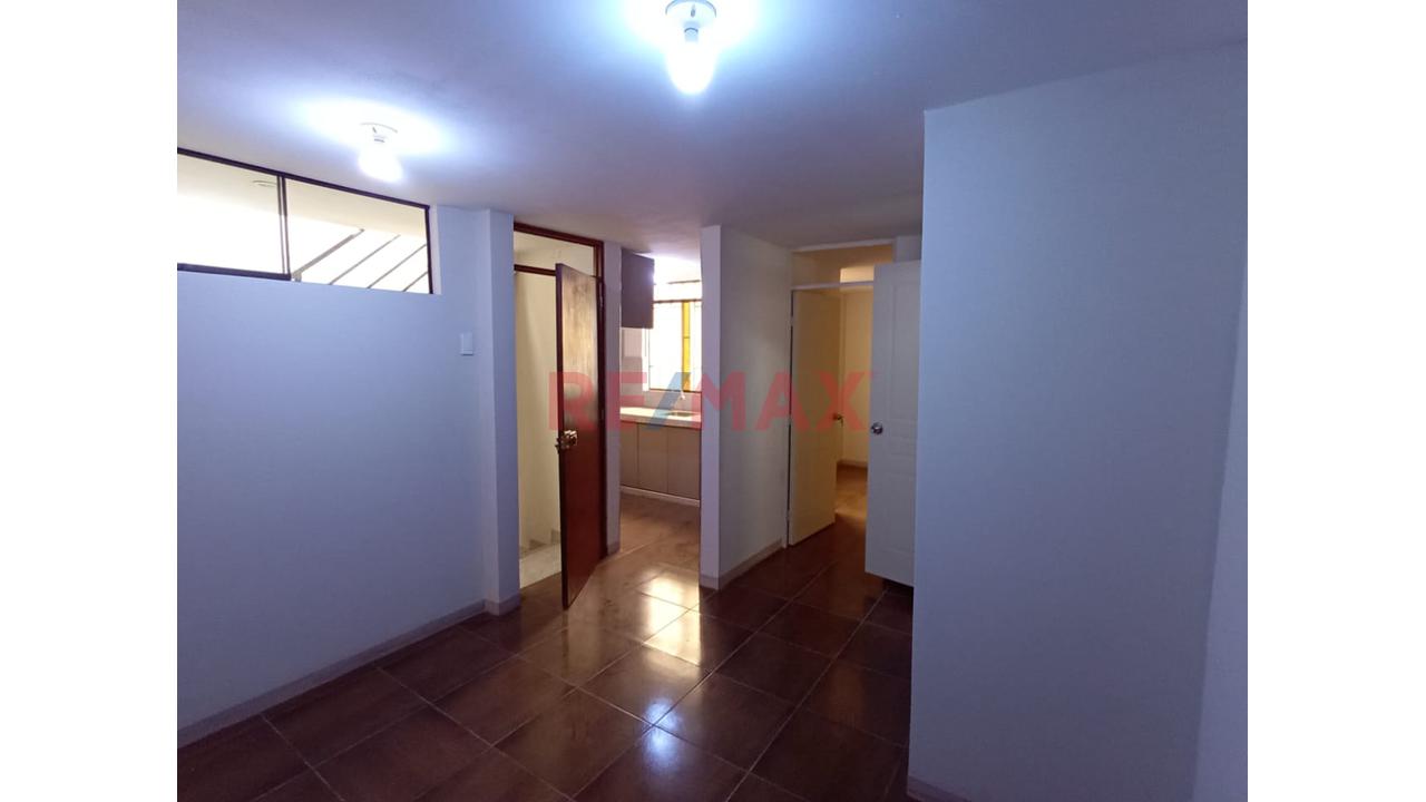 Venta Casa - Ventanilla - 8