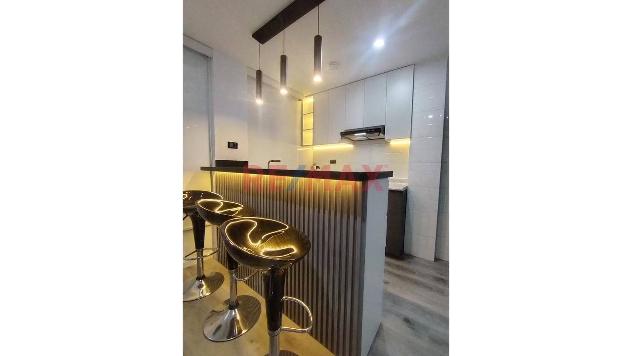 Vendo Departamento Amplio En San Miguel — foto 3