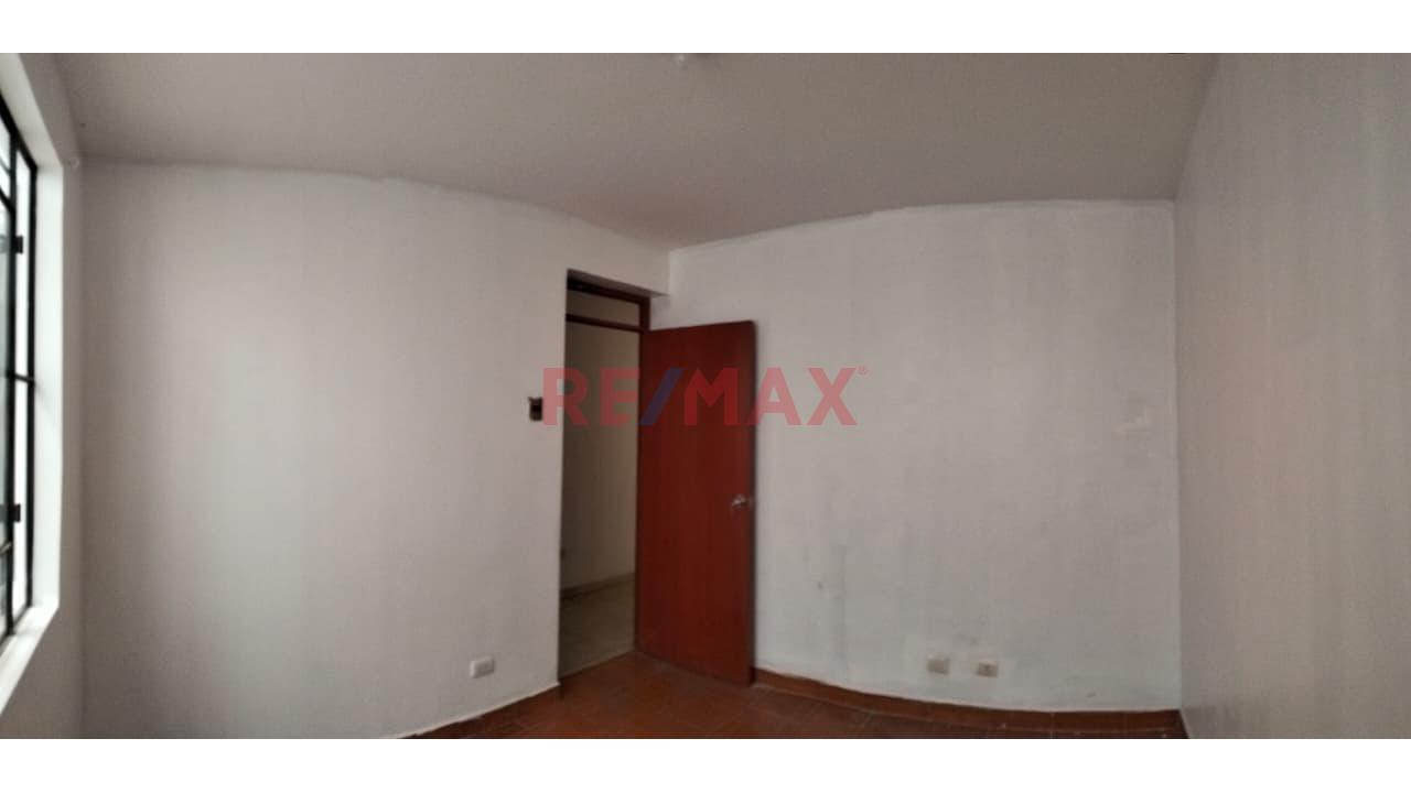 Departamento En Piso 1 Con Cochera Frente A Parque - El Alamo Callao — foto 13