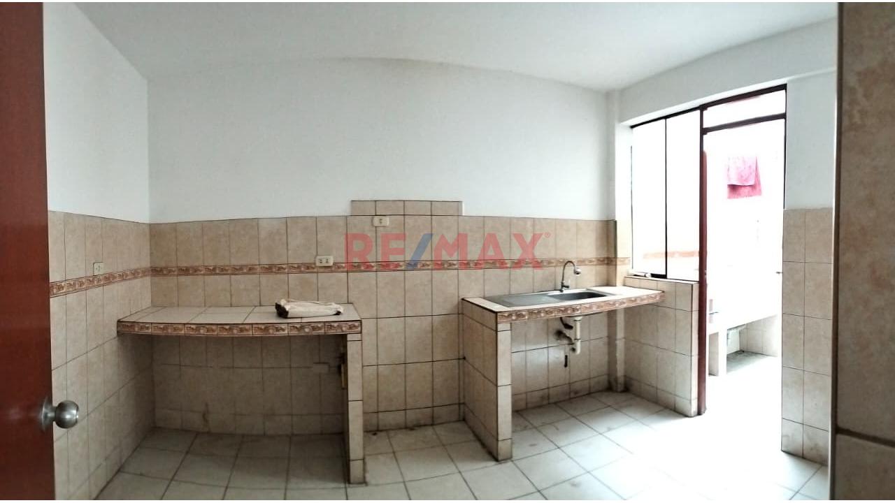 Departamento En Piso 1 Con Cochera Frente A Parque - El Alamo Callao — foto 6