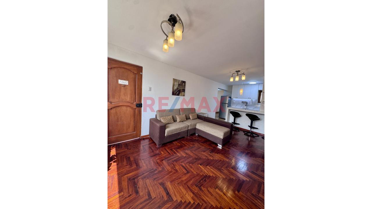 Departamento En Venta En Jesús María | 70 M² | 2 Dormitorios + Terraza Cerrada — foto 2
