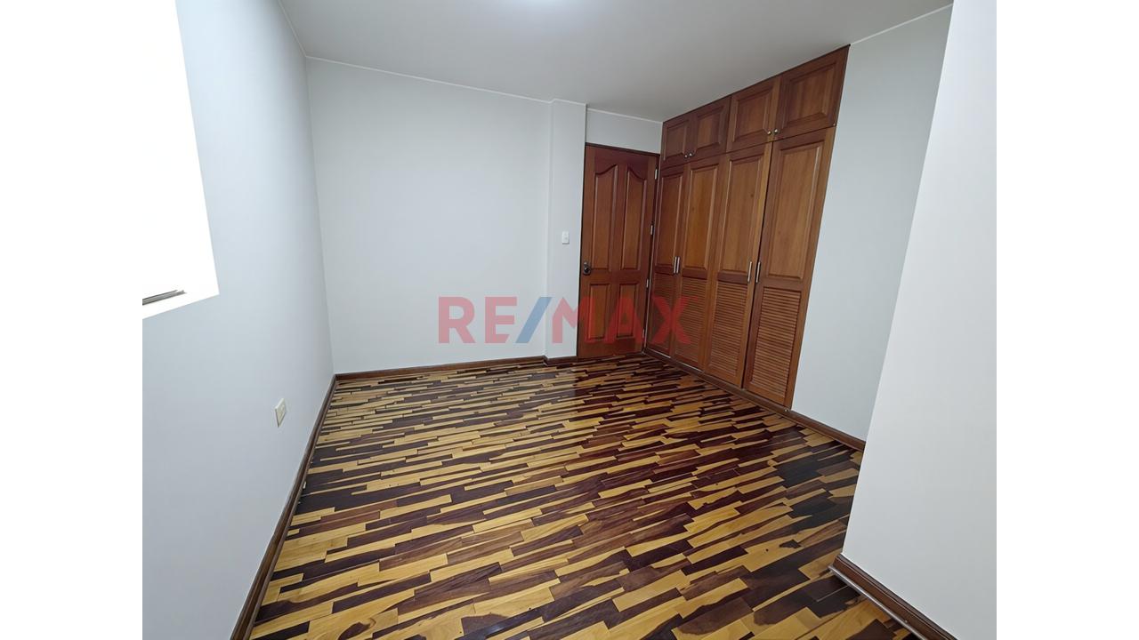 🏢 Alquiler De Departamento De 3 Dormitorios En La Molina (Cuarto Piso) - Urb. Santa Raquel — foto 10