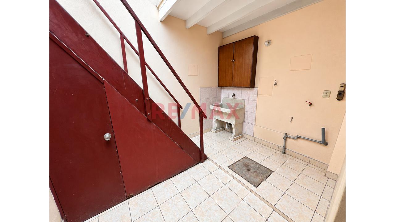 Alquiler De Local Comercial En Salamanca - 9