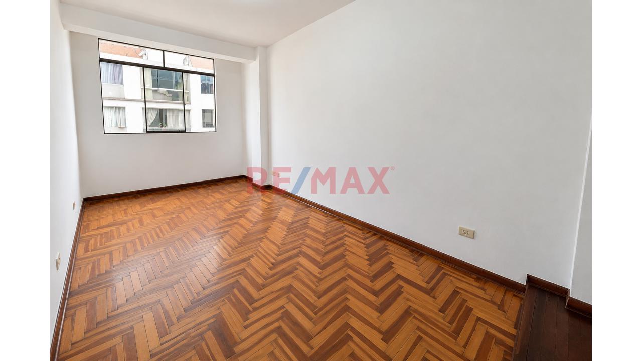 🏡 Vive Cerca De Todo: Departamento De 2 Dormitorios En Venta En Olimpo, Salamanca - 7