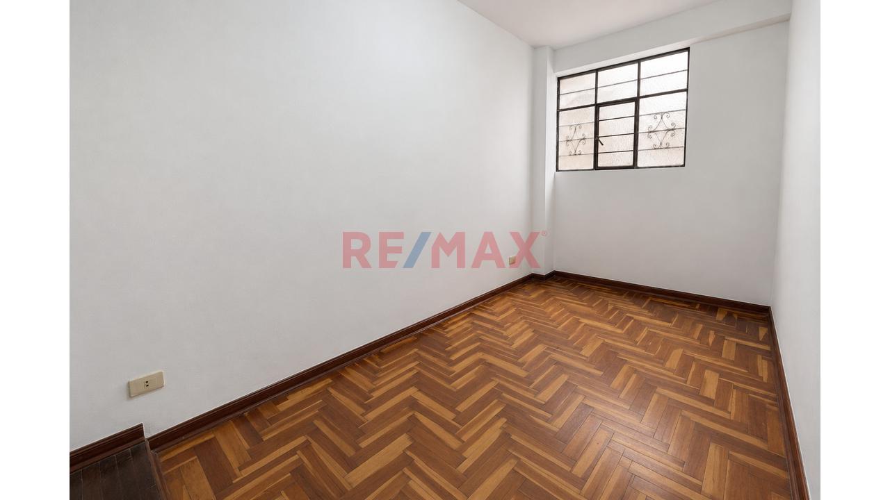 🏡 Vive Cerca De Todo: Departamento De 2 Dormitorios En Venta En Olimpo, Salamanca - 5