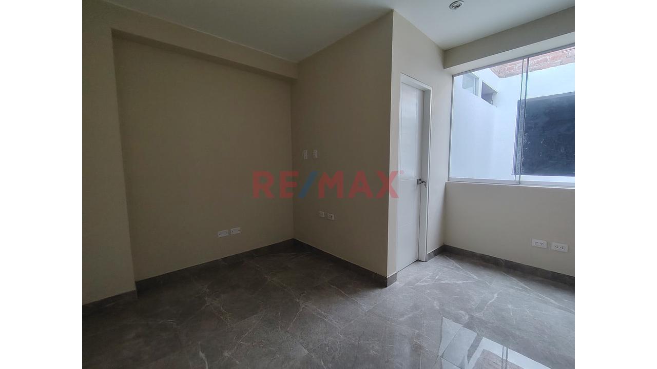 Departamento En Alquiler En San Juan De Miraflores 2Do Psio 90M2 Con Cochera — foto 5