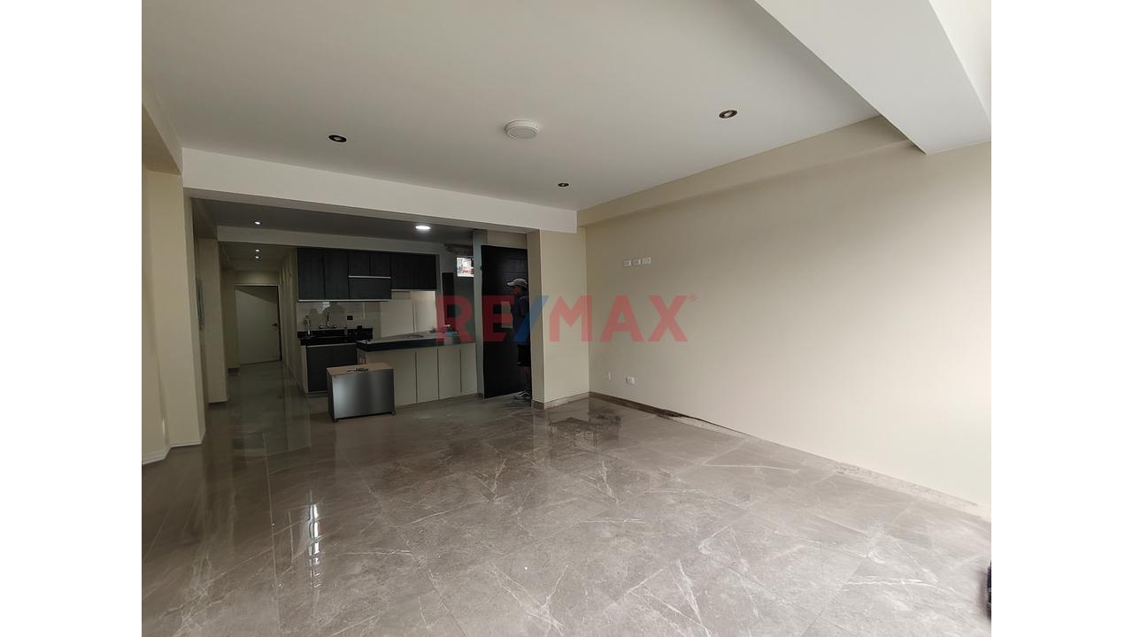 Departamento En Alquiler En San Juan De Miraflores 2Do Psio 90M2 Con Cochera — foto 3