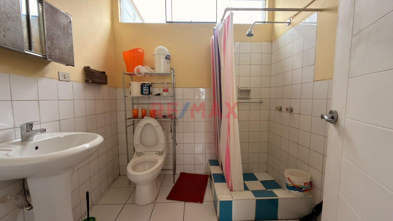 Casa Frente A Parque Con Terreno De 227.70 M² En El Arenal, San Juan De Miraflores — foto 11