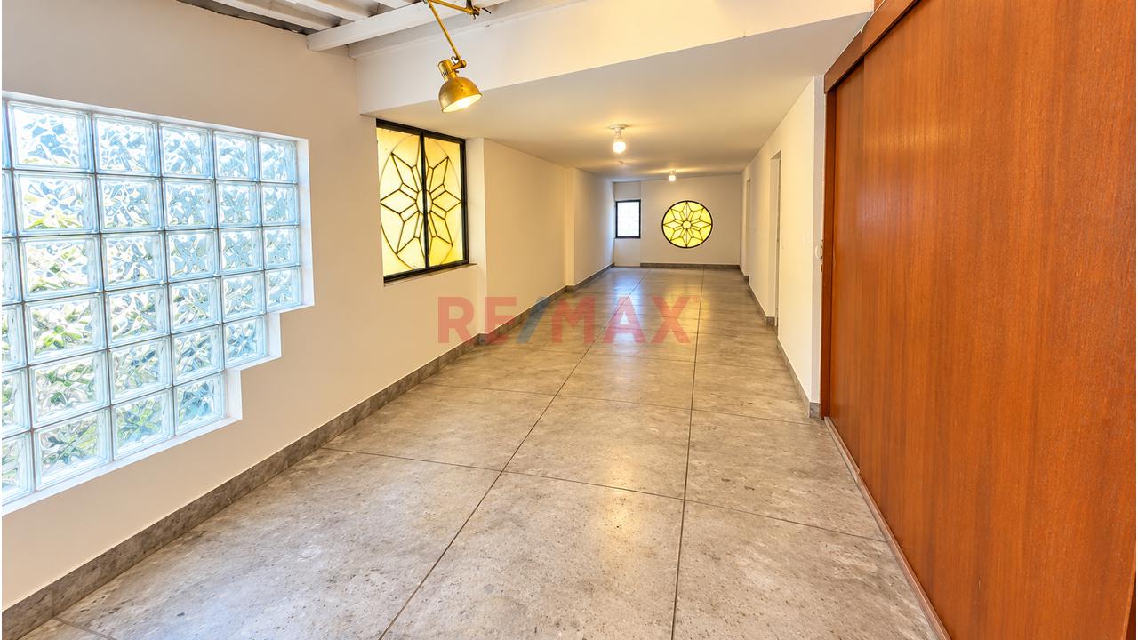 Se Vende Casa De 471 M2 En San San Borja - 12