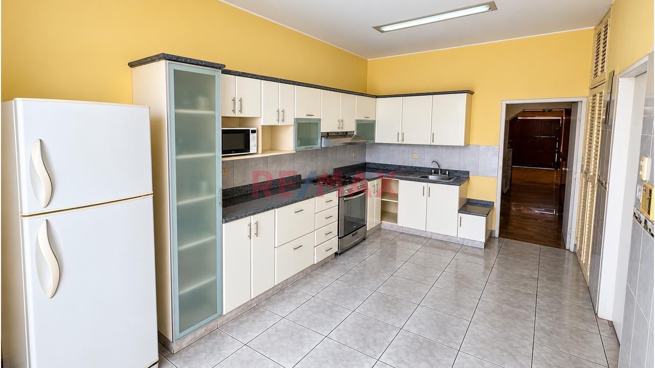 Se Vende Casa De 471 M2 En San San Borja - 7