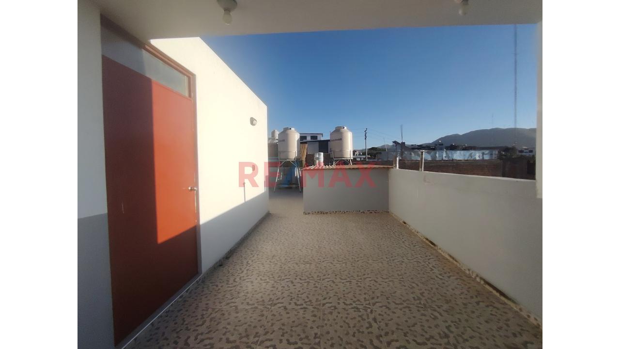 🏡 Departamento 108 M² En Socabaya – 3Er Piso, Bien Iluminado, Con Cochera Techada Independiente De 16.08 M² - 16