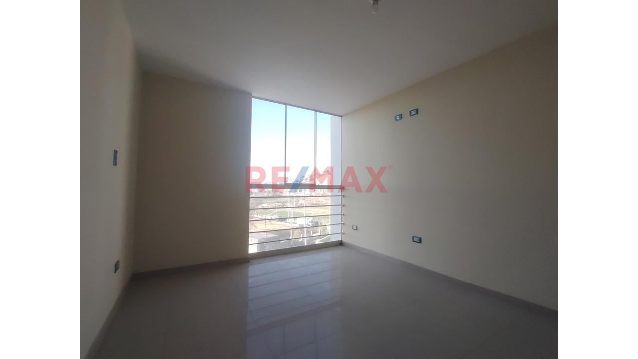 🏡 Departamento 108 M² En Socabaya – 3Er Piso, Bien Iluminado, Con Cochera Techada Independiente De 16.08 M² — foto 3