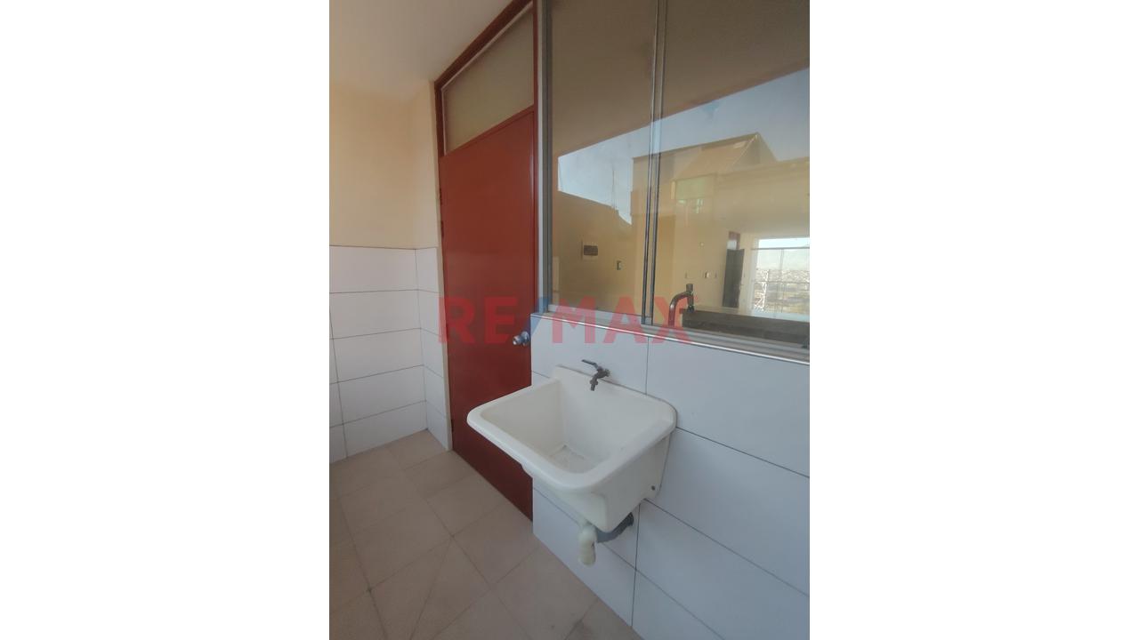 Departamento 103 M² En Socabaya – 3Er Piso, Bien Iluminado, Con Cochera Techada Independiente De 16.08 M² — foto 4
