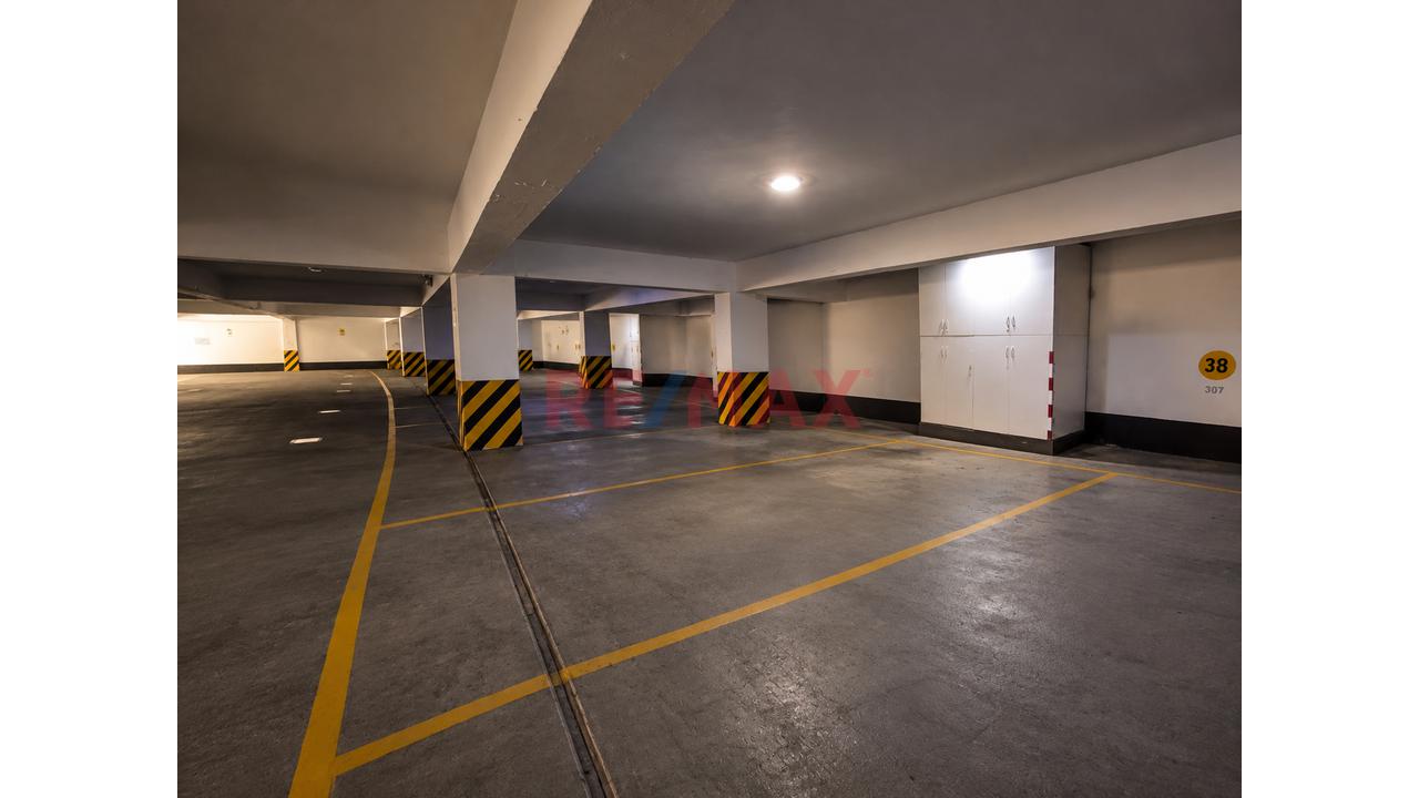Exclusivo Departamento Con Vista Al Golf - 17