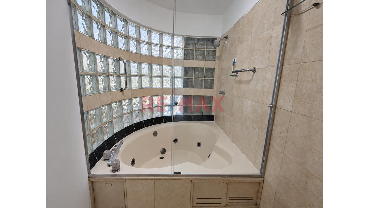 Exclusivo Departamento Con Vista Al Golf — foto 11