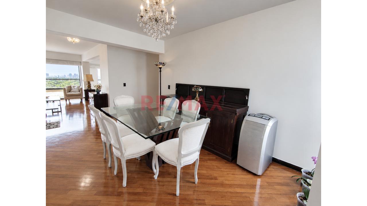 Exclusivo Departamento Con Vista Al Golf — foto 4