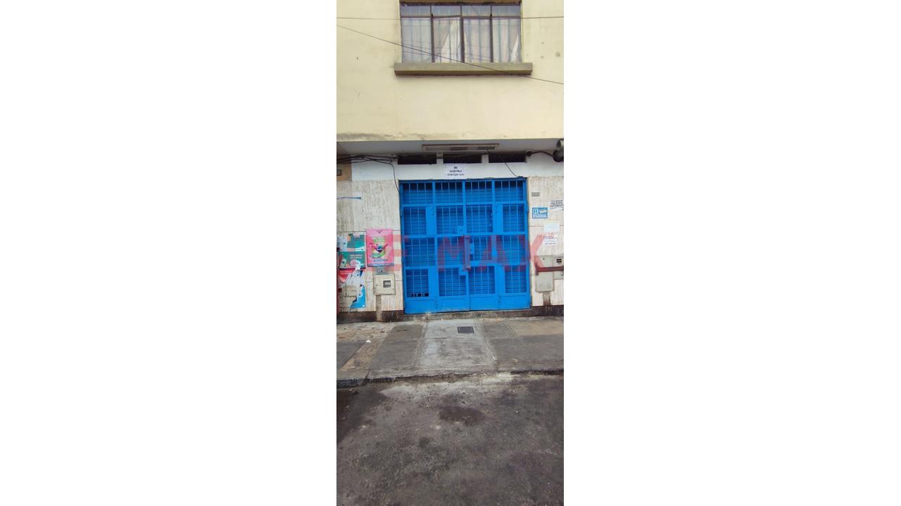 Alquilo Local Comercial En Surquillo — foto 2