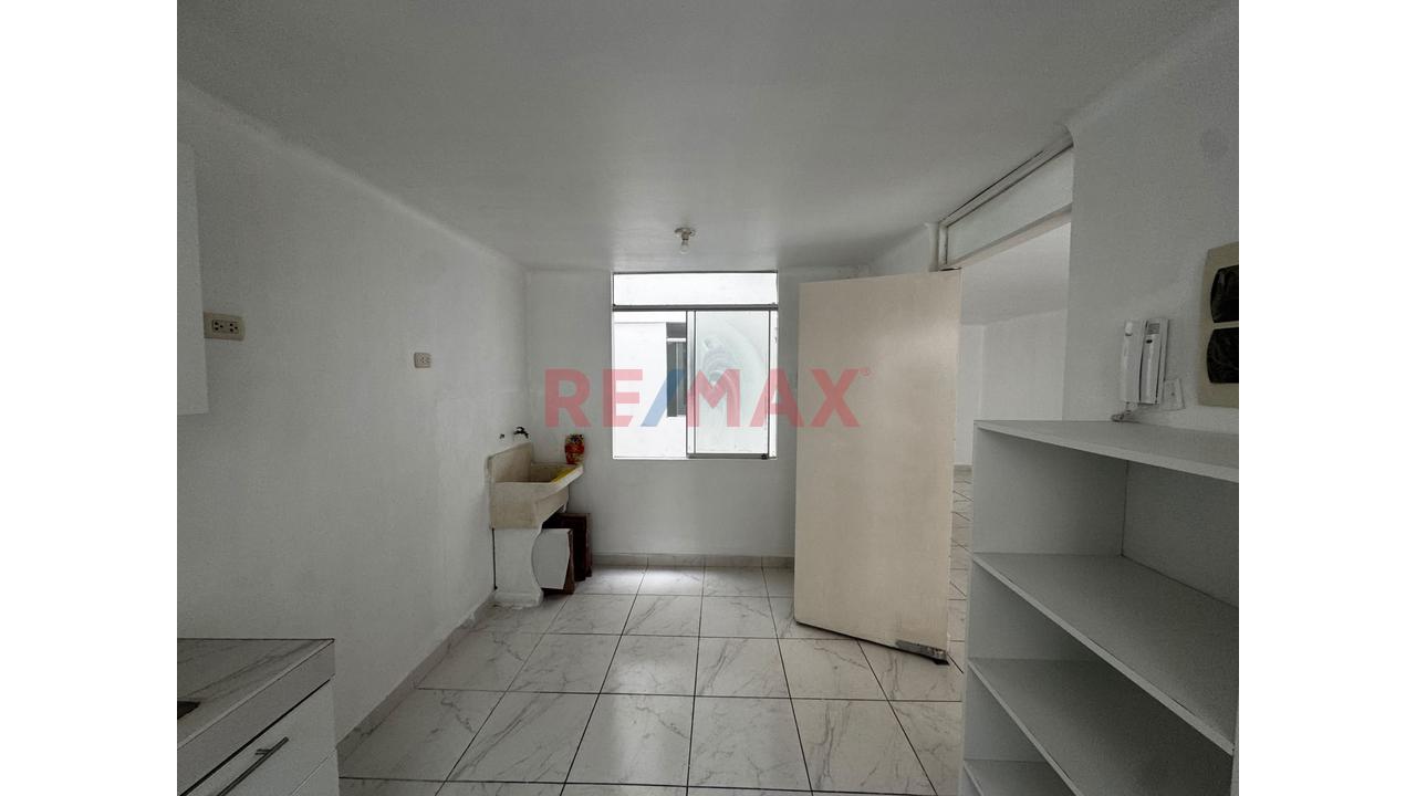 š” Alquiler De Departamento En Primer Piso | 3 Dormitorios | 70.65 M² | Chorrillos | S/ 1,450 Mensuales - 11