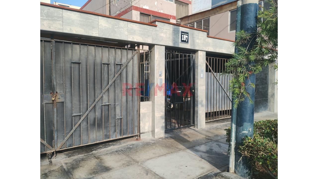 🏡 Vive Cerca Del Mar, Los Parques Y Todo Lo Que Necesitas Casa De 2 Pisos , En Magdalena Del Mar, Límite Con San Isidro. - 20
