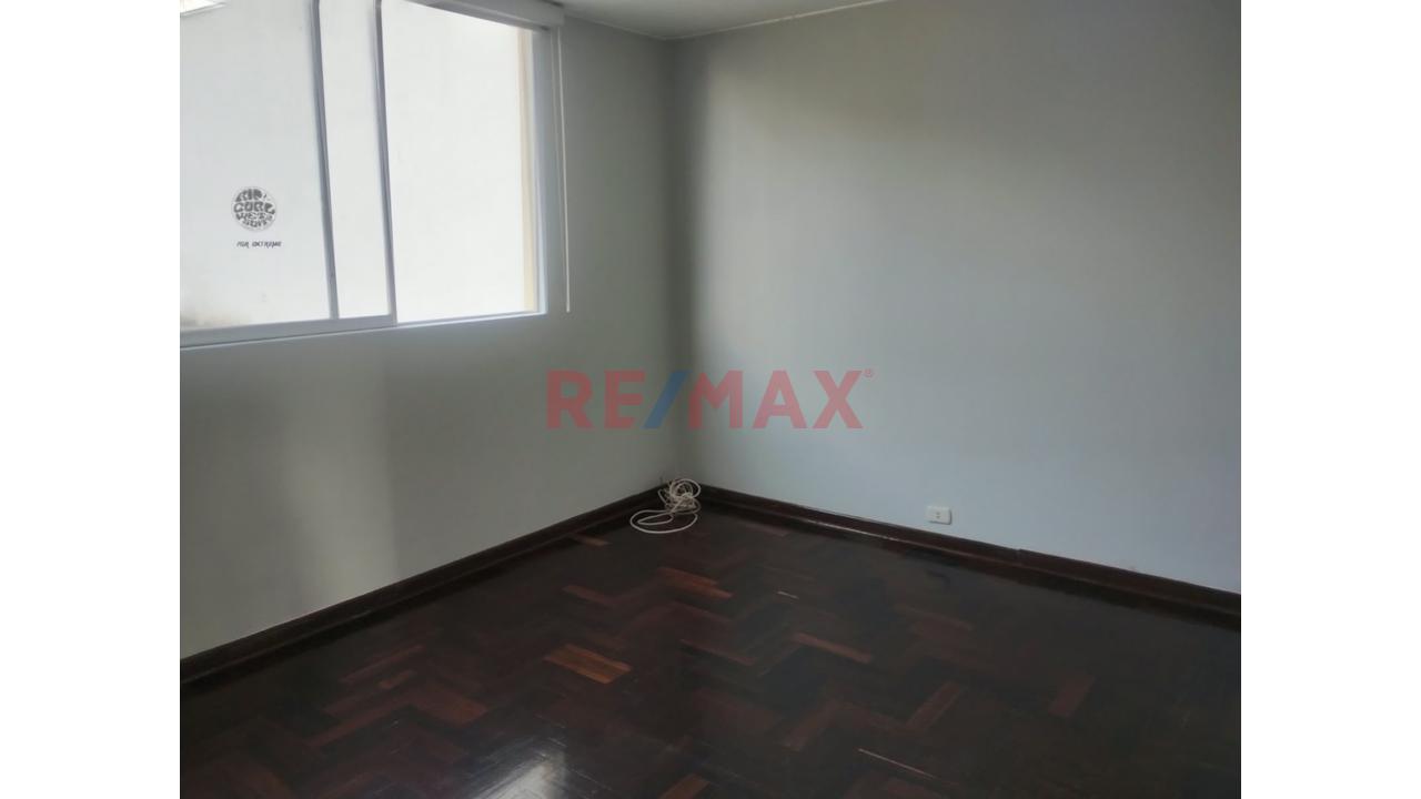 🏡 Vive Cerca Del Mar, Los Parques Y Todo Lo Que Necesitas Casa De 2 Pisos , En Magdalena Del Mar, Límite Con San Isidro. — foto 11