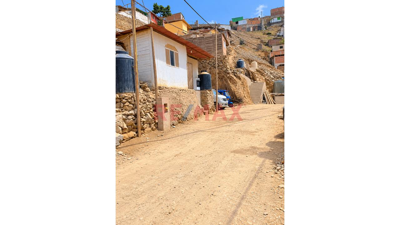 🏡 ¡Vendo Terreno De 90.50 M² Con Casa Prefabricada En Puente Piedra – Precio De Remate! - 2
