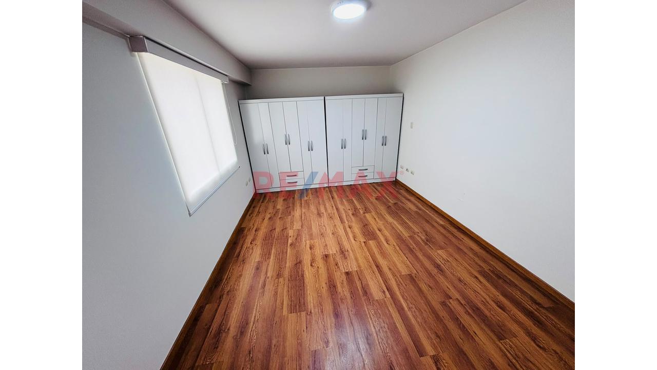 Oportunidad Dpto. Y Depósito En Venta En Barrio Medico Surquillo - 20