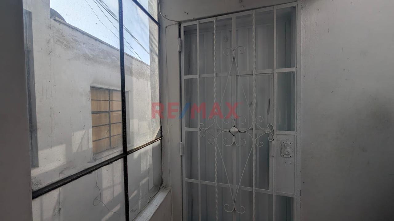Departamento De 1 Dormitorio En Alquiler En Quinta De Jesús María – 40 M² – S/ 1,200 — foto 2