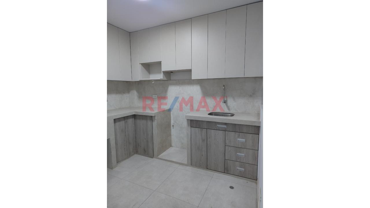 Alquiler De Lindo Departamento En Los Olivos — foto 10