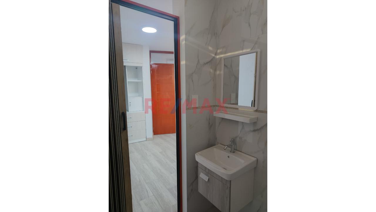Alquiler De Lindo Departamento En Los Olivos — foto 8