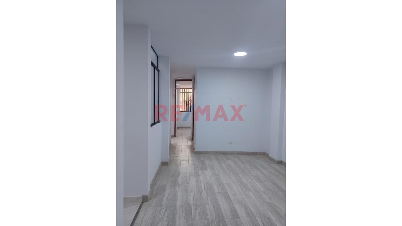 Alquiler De Lindo Departamento En Los Olivos — foto 9