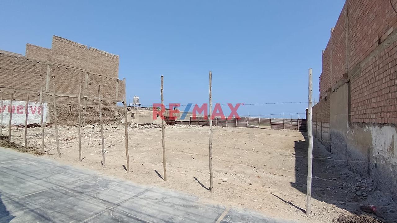 Venta De Terreno En Ciudad Eten Frente Al Minsa Centro De Salud - 1