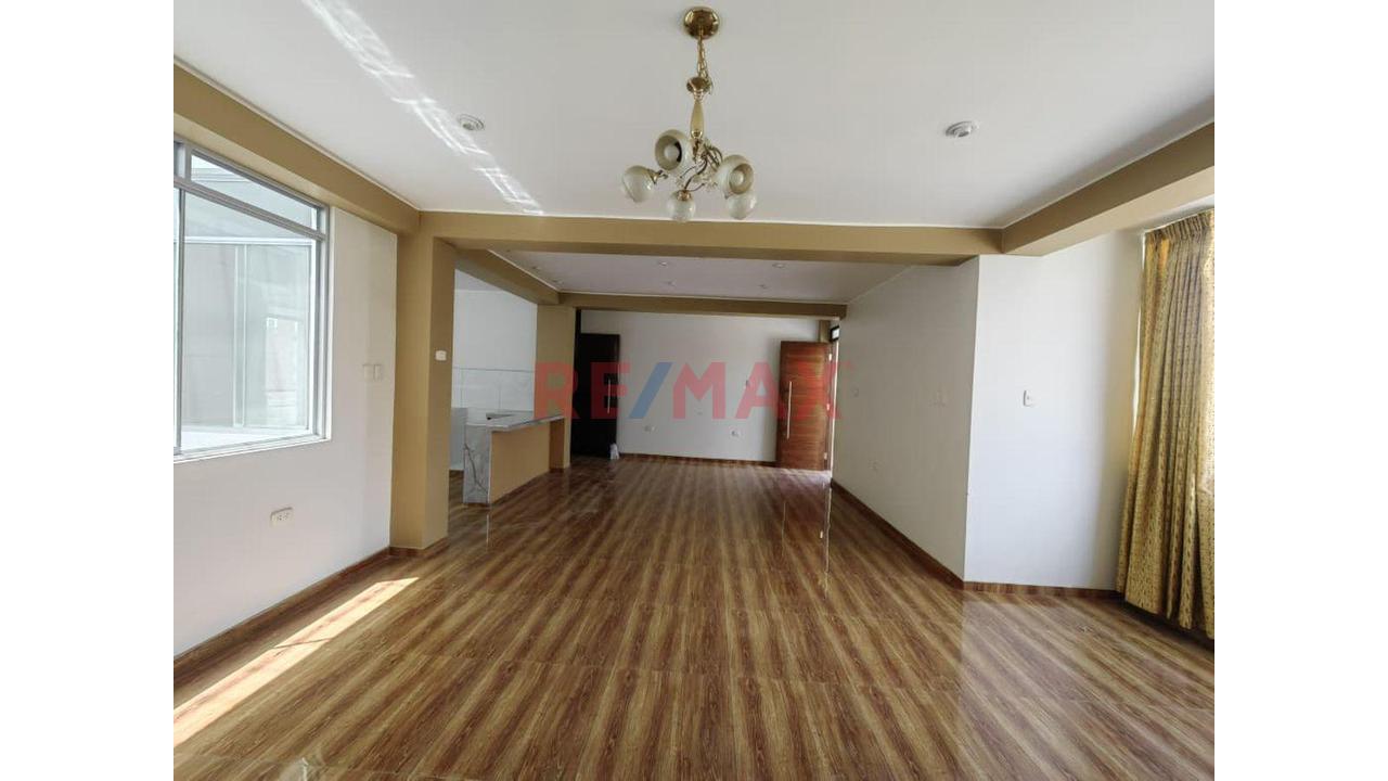 Se Alquila Amplio Departamento De 145 M² En Segundo Piso - Urb. Menorca, Condominio Posada Del Sol - Ica — foto 3