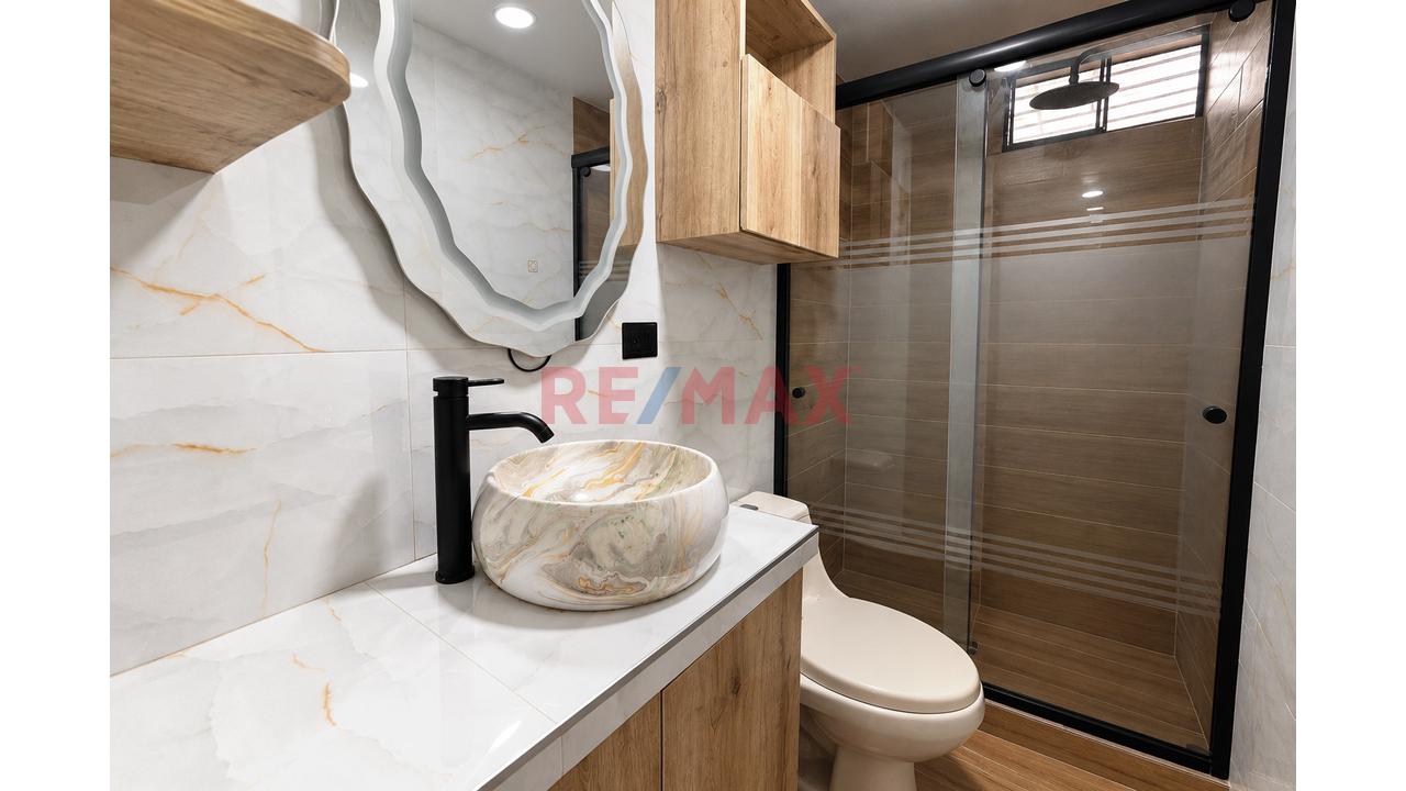 Se Vende Departamento En 1Er Piso Con Jardin Interior En Condominio Las Torres De Los Olivos — foto 6