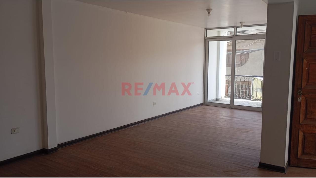 Estilo De Vida Y Espacio Único! Departamento En 2Do Piso + Amplia Terraza Exclusiva Y Gas Natural En Los Viñedos De Santa María - 5