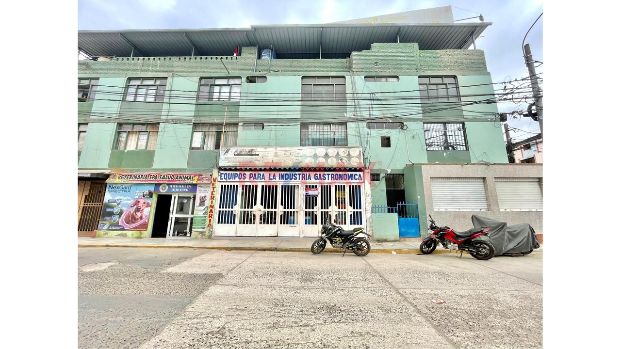 Local Comercial Cerca A Saenz Peña, San Juan - 2