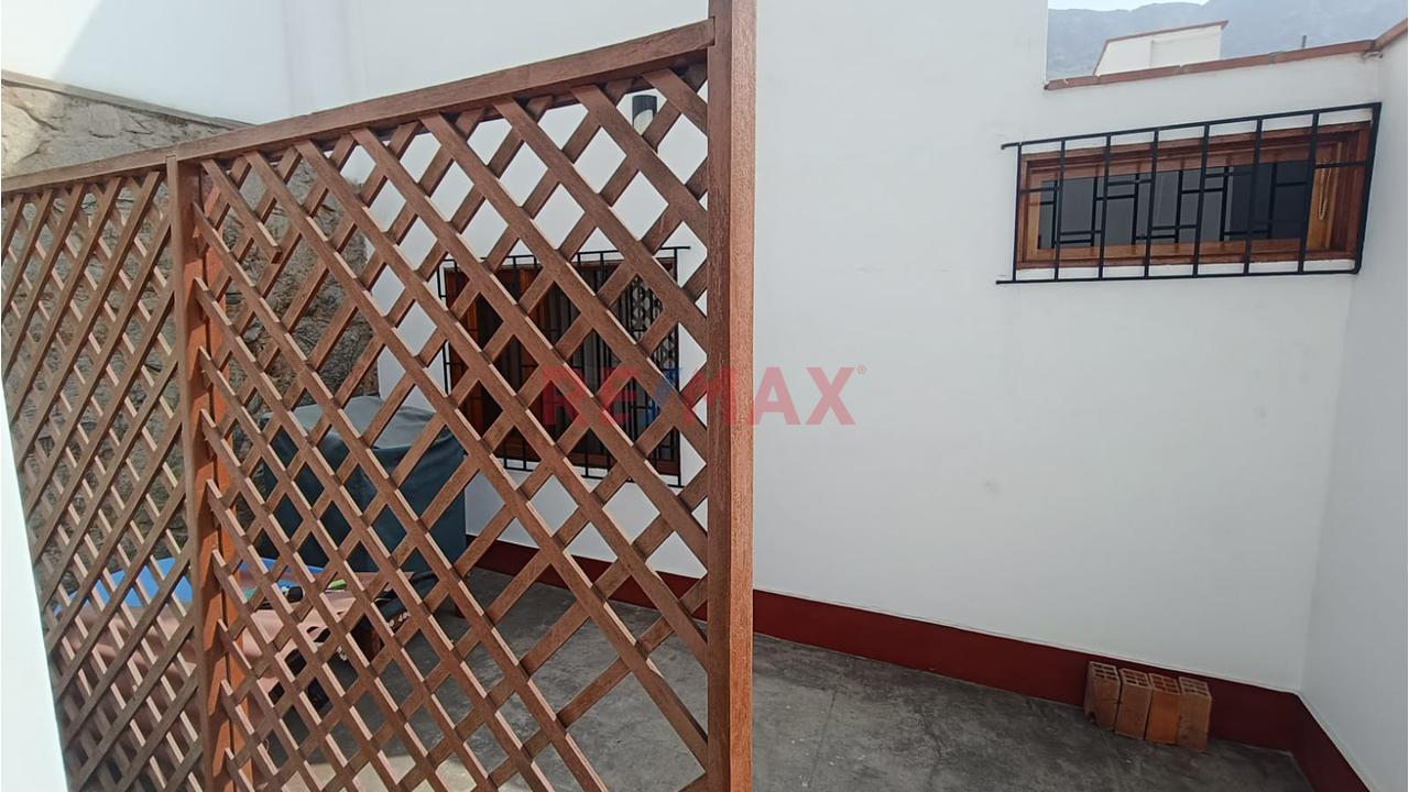 Casa de 4 dormitorios en Chaclacayo, 160 m² — foto 3