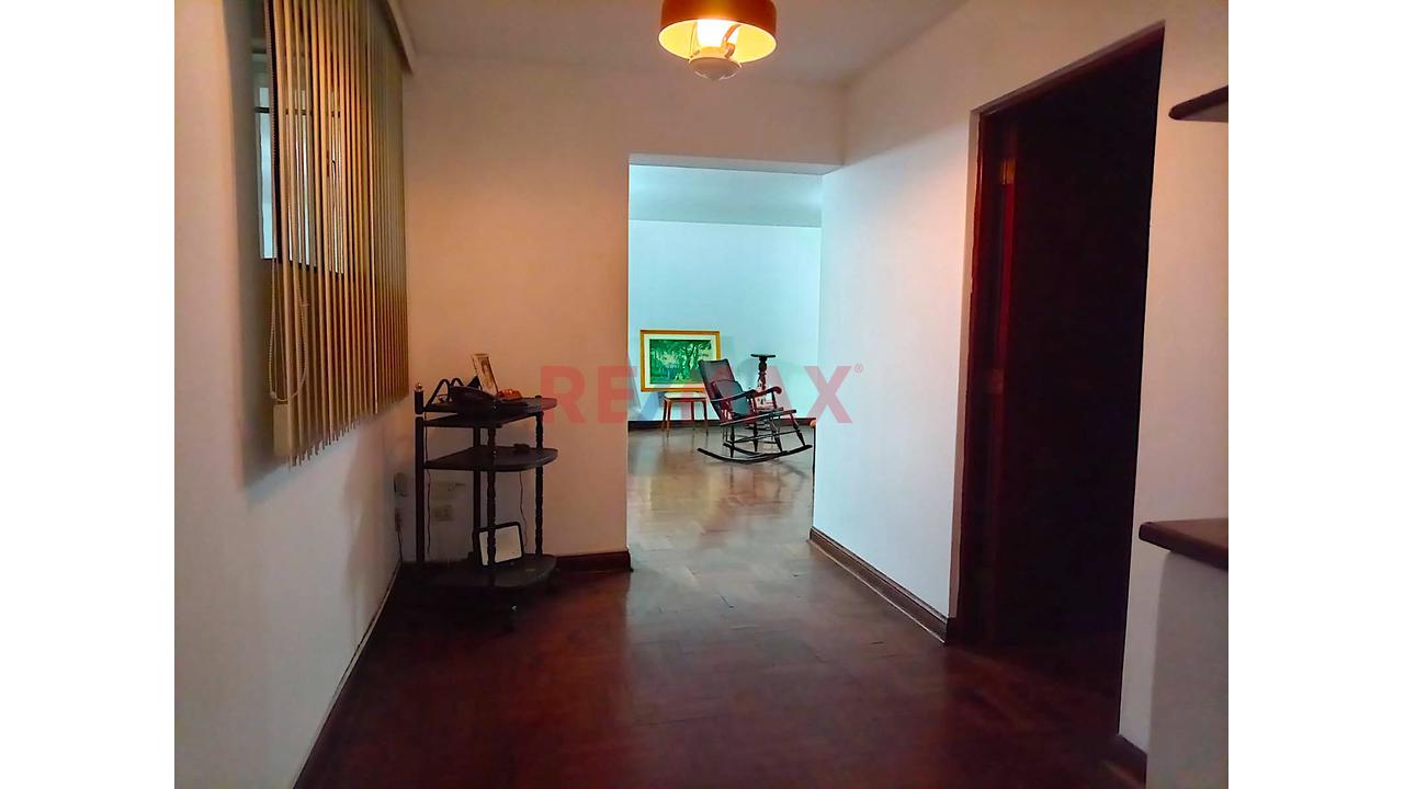 Oportunidad En Pueblo Libre Departamento De 167 M² En Segundo Piso + Azotea Con Potencial De Ampliación — foto 15