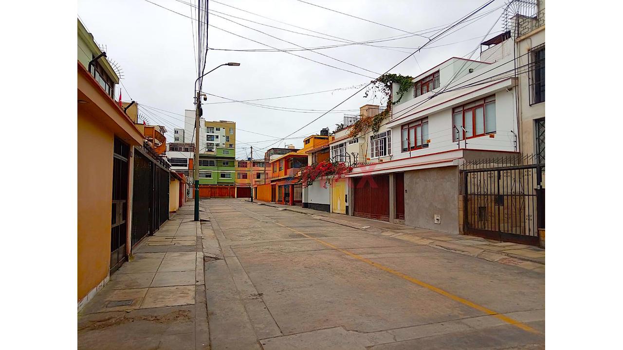 Oportunidad En Pueblo Libre Departamento De 167 M² En Segundo Piso + Azotea Con Potencial De Ampliación - 16