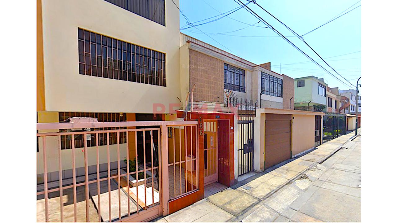 Oportunidad En Pueblo Libre Departamento De 167 M² En Segundo Piso + Azotea Con Potencial De Ampliación — foto 5