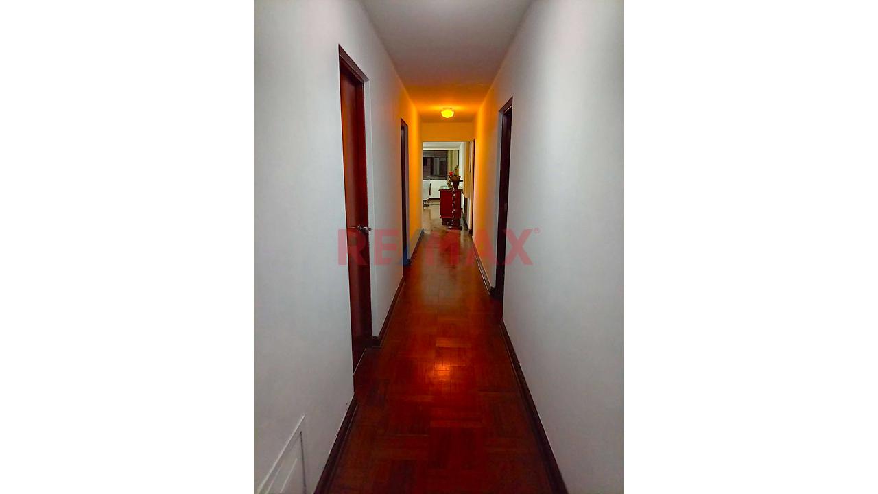 Oportunidad En Pueblo Libre Departamento De 167 M² En Segundo Piso + Azotea Con Potencial De Ampliación — foto 10