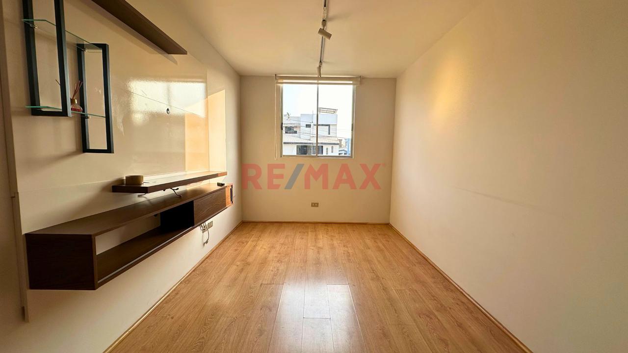 🏡 Alquiler De Departamento En La Molina Vieja | Condominio Seguro, Vista A La Calle Y Rodeado De Parques — foto 9