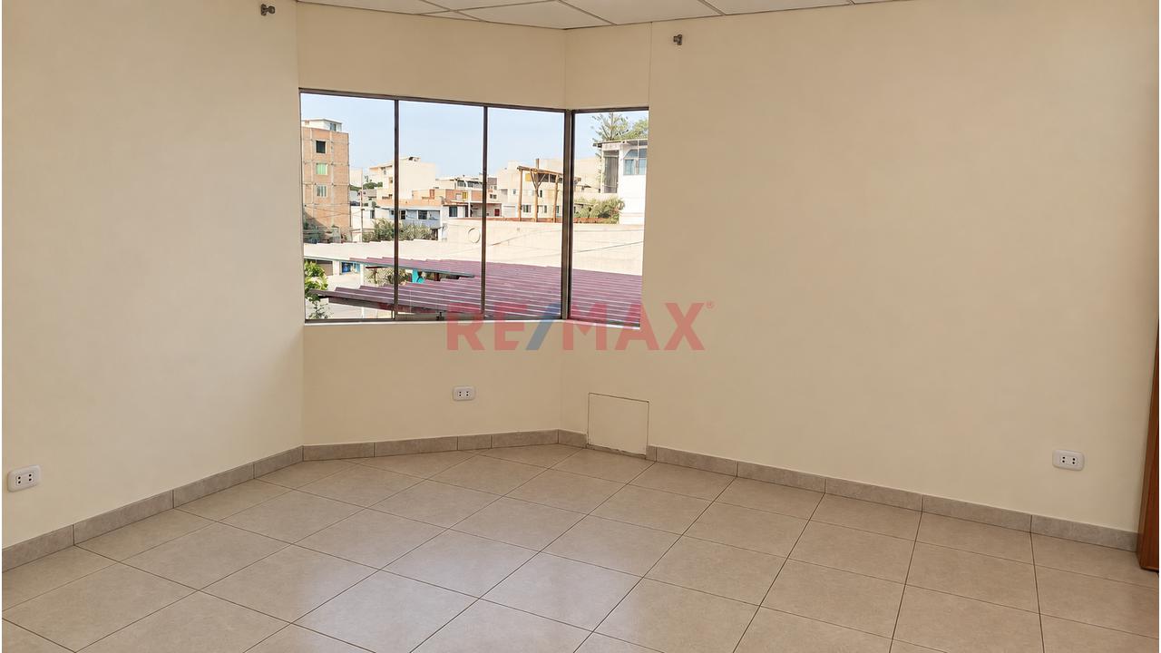 🏢 ¡Alquila Oficina De 70 M² En Excelente Ubicación En Los Olivos! - 4