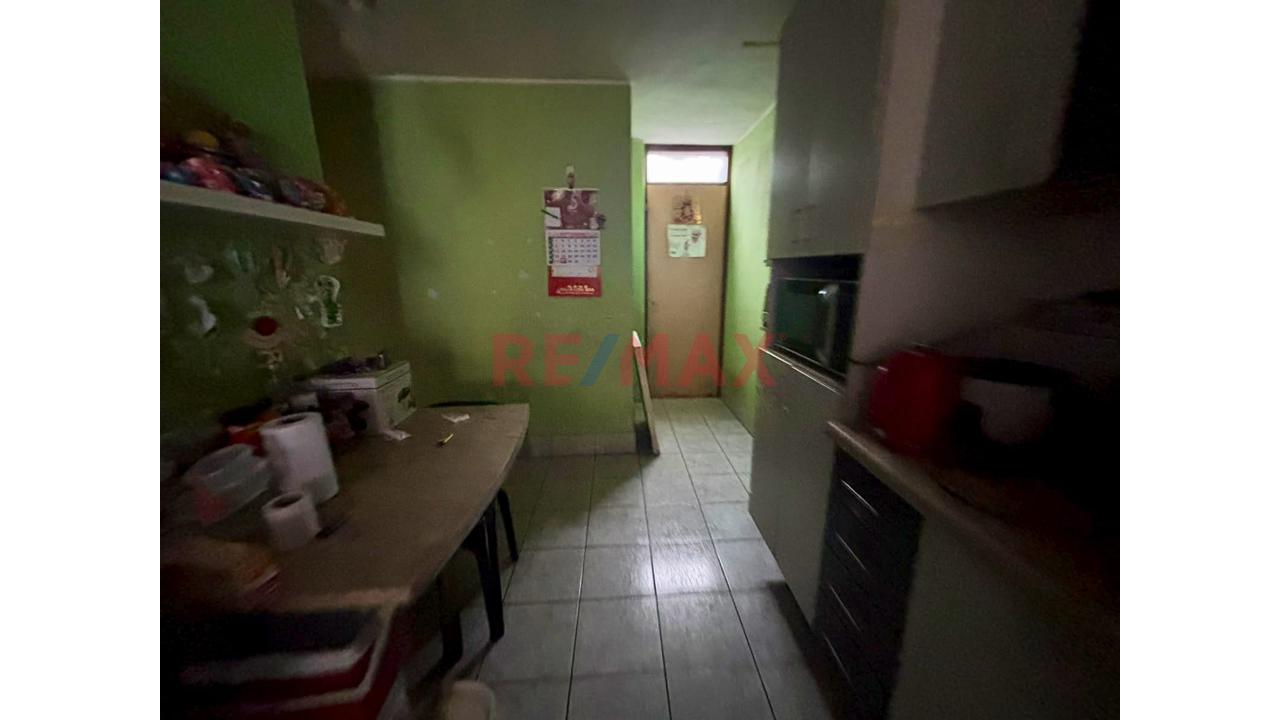 Oportunidad De Inversión 296M - Casa En Venta Como Terreno En Surco — foto 9