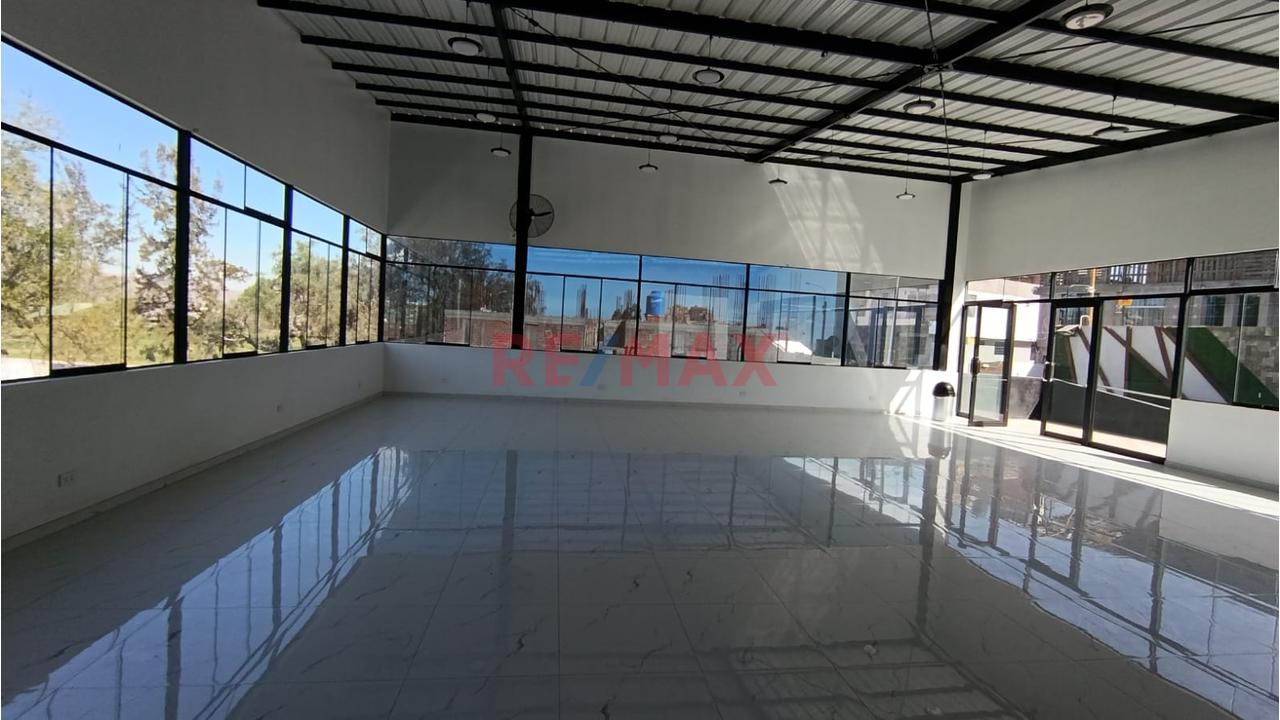 Alquiler Local Comercial Psje Tasahuayo - 3