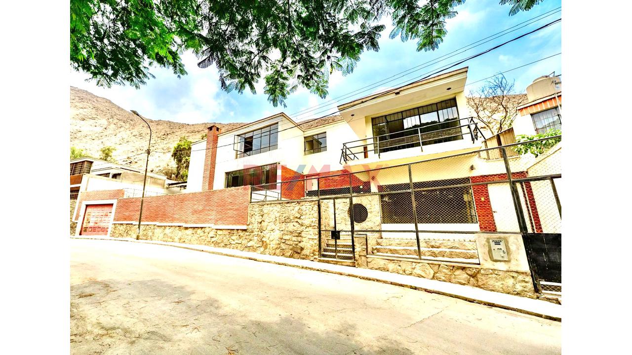 Casa en Chaclacayo, 412 m² — foto 5