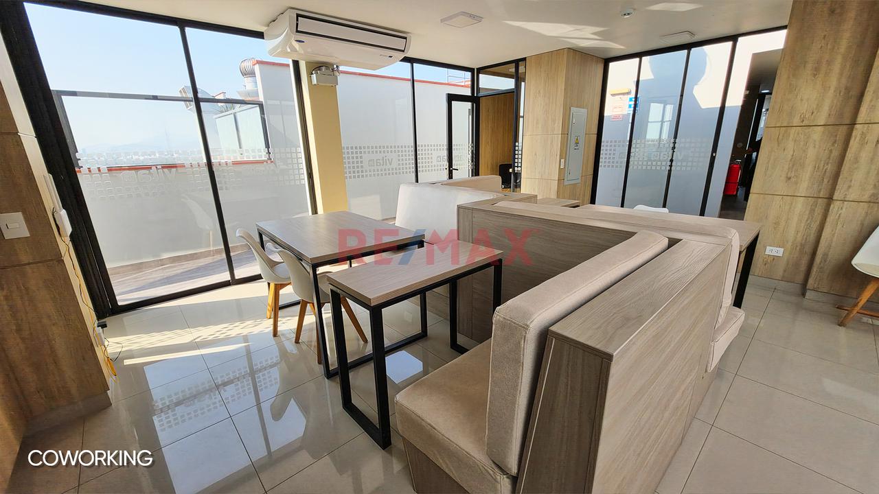 Venta De Impecable Departamento En Surco - Seminuevo — foto 11