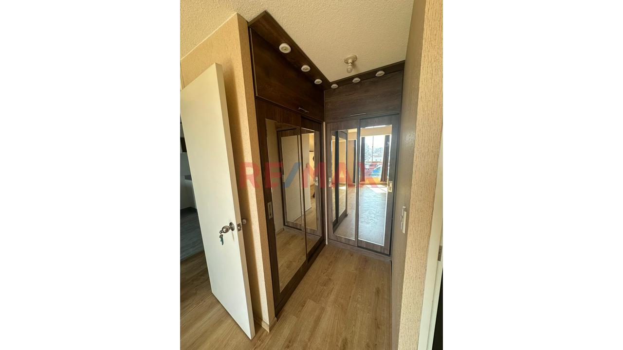 Alquilo Departamento En Av. Colonial - 1400 Soles — foto 7