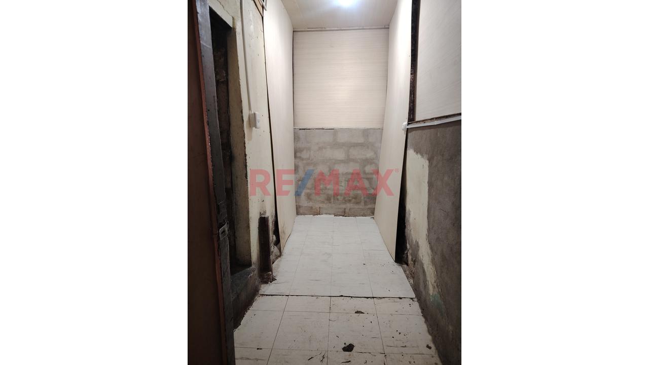 Alquilo Local Comercial Primer Piso Con Opcion A Alquilar El 100% De La Propiedad En La Plaza De Chivay — foto 5