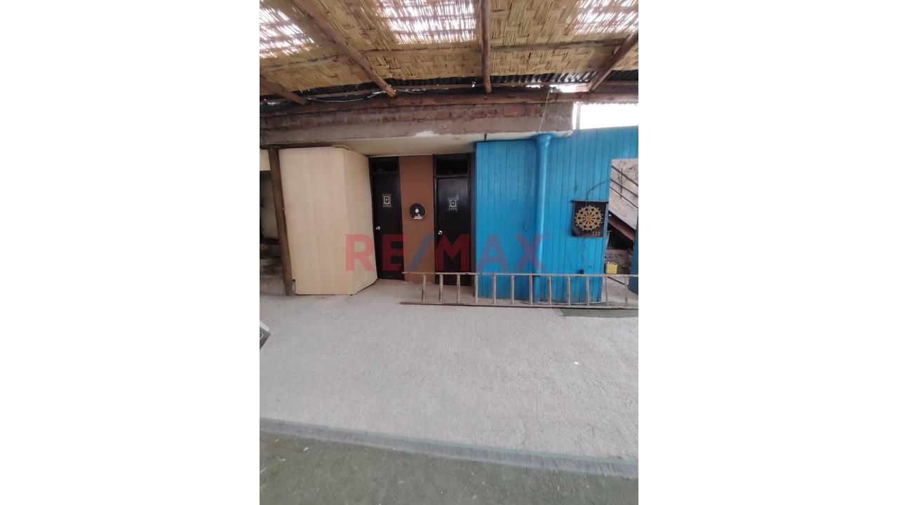 Alquilo Local Comercial Primer Piso Con Opcion A Alquilar El 100% De La Propiedad En La Plaza De Chivay — foto 6